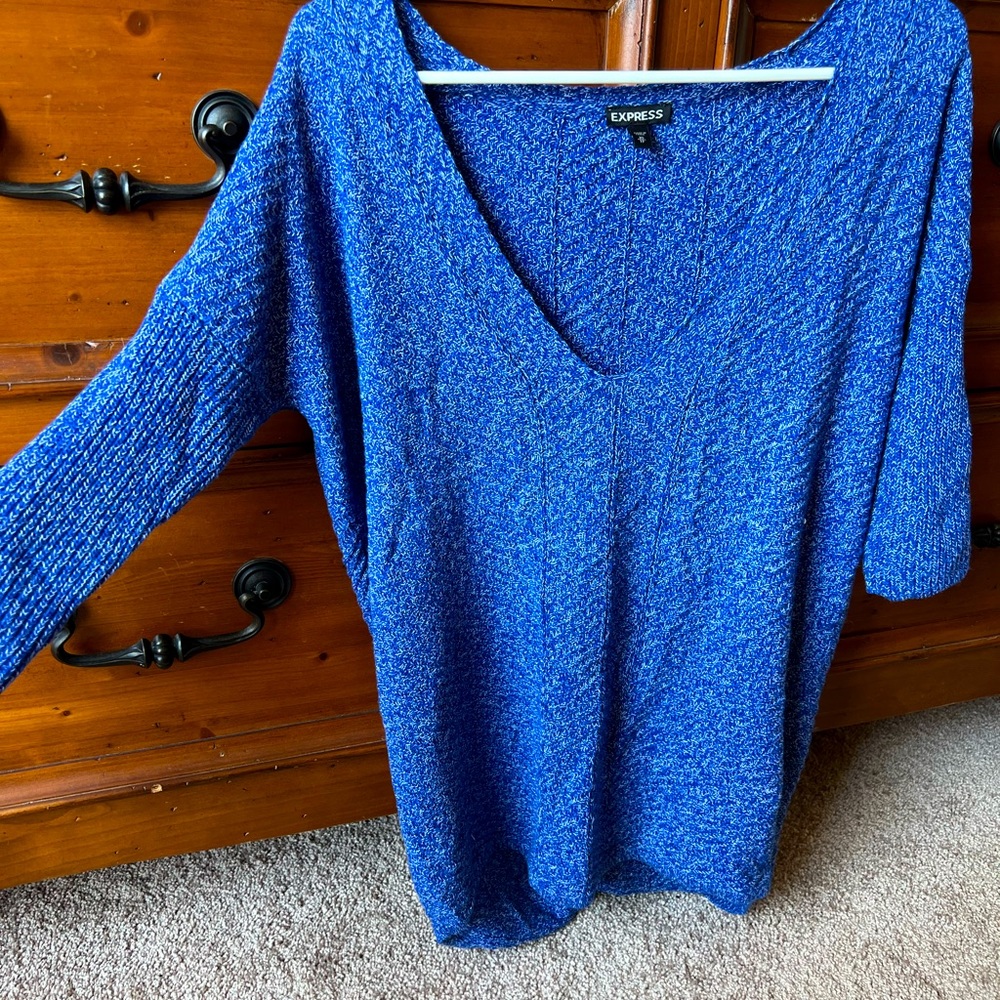 Express Blue half-sleeve sweater shirt